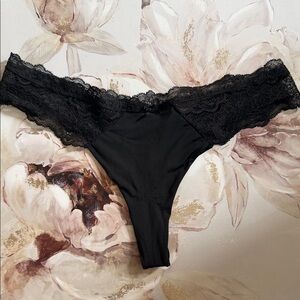 Victoria's Secret Black Lace-Trim Thong Panty